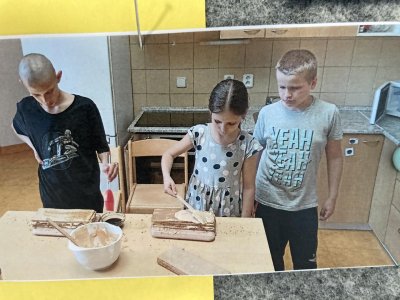 pečeme...