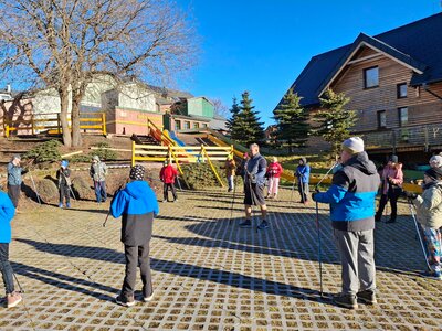 Rozcvička před výšlapem.