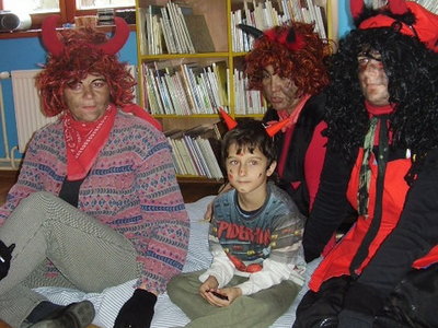 2010-12-02 Čertování v Knihovně (MŠS)
