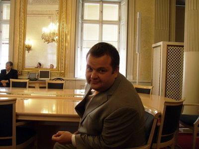 2010-04-16 Udělení medaile MŠMT I. stupně pro školu