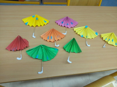 Kroužek Šikovné ruce – deštníčky a sovičky